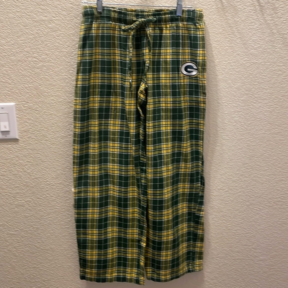 Go Pack!!  Packers softy sleep pants. Women’s large.